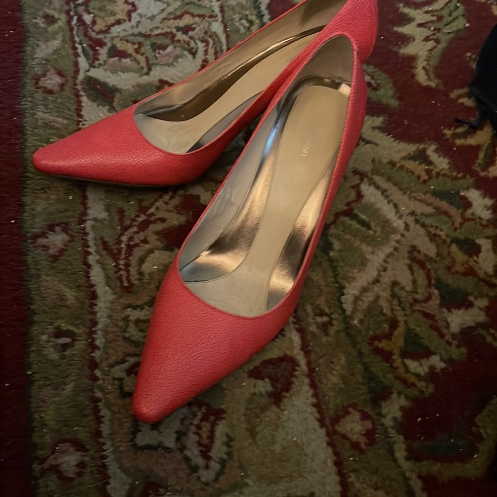 Calvin Klein pumps